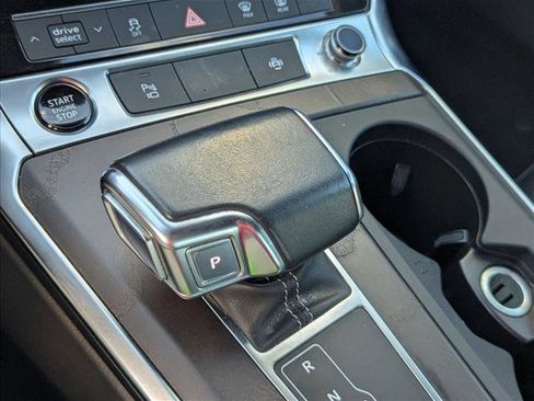 Used 2022 Audi A6 2.0T Premium w/ Convenience Package image 12