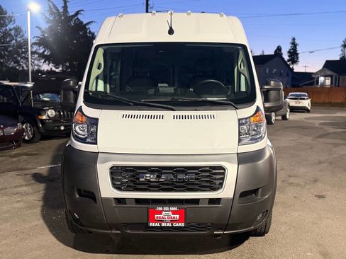 Used 2022 RAM ProMaster 3500 w/ Interior LED Lighting Group FWD image 2