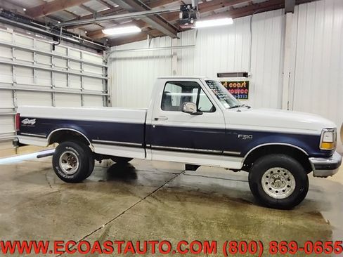 Used 1995 Ford F150 4x4 Regular Cab image 2