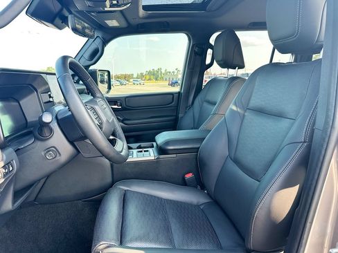 Used 2025 Toyota Land Cruiser w/ Premium Package AWD/4WD image 8