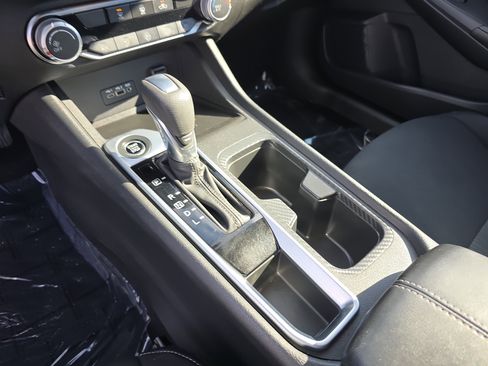 Used 2023 Nissan Sentra SV image 30