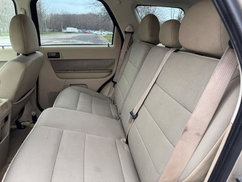 Used 2012 Ford Escape XLT image 38