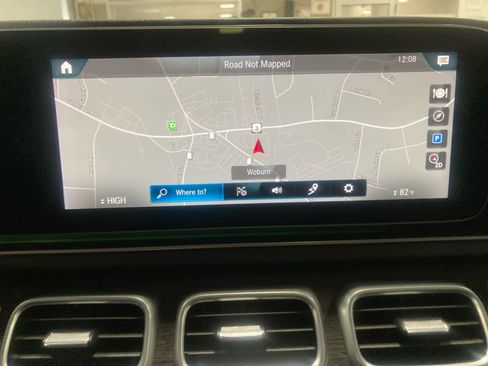 Used 2020 Mercedes-Benz GLE 350 4MATIC image 26