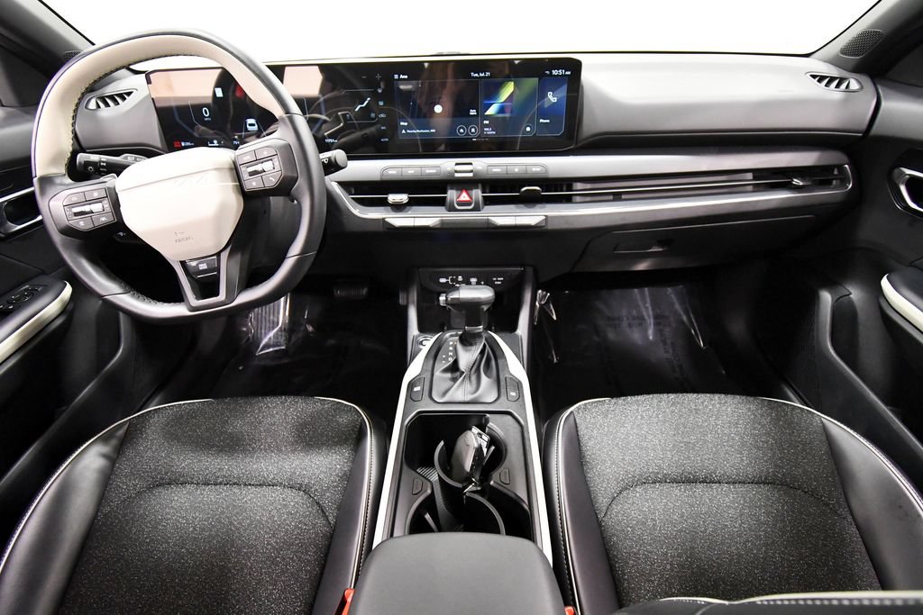 Certified 2025 Kia K4 GT-Line w/ GT-Line Sunroof Package FWD image 3