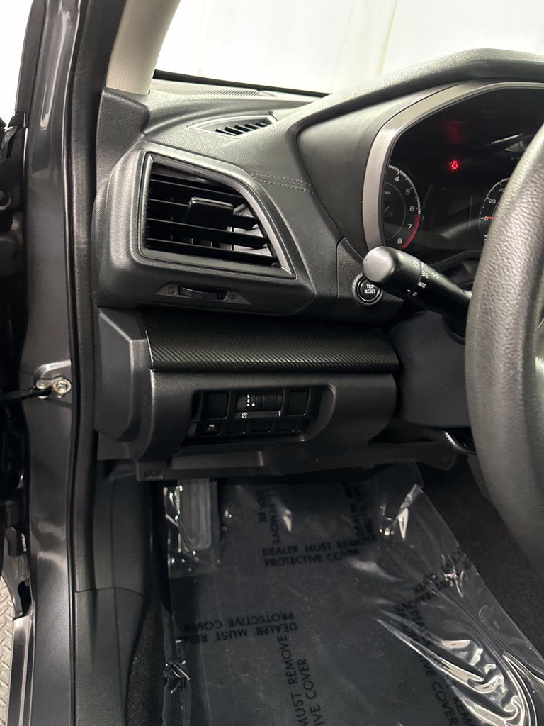 Used 2019 Subaru Impreza 2.0i Premium AWD/4WD image 13