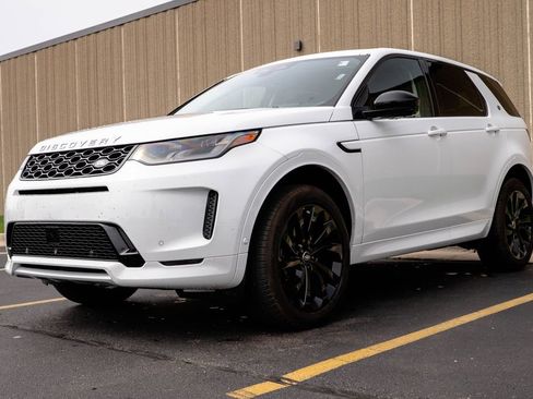 Used 2025 Land Rover Discovery Sport S AWD/4WD image 4