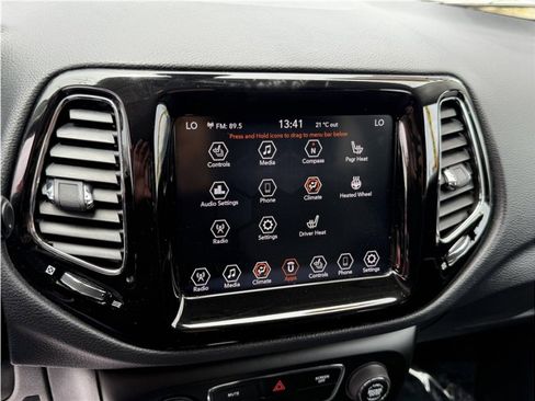 Used 2020 Jeep Compass Limited FWD image 49