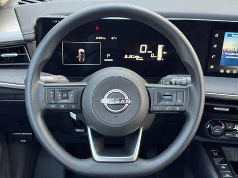 New 2026 Nissan Kicks SV w/ SV Premium Package image 10