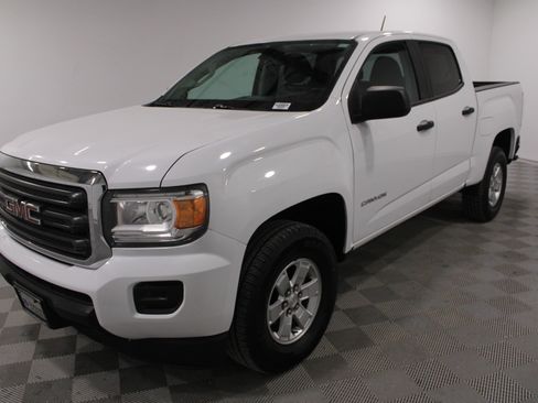 Used 2018 GMC Canyon 2WD Crew Cab w/ Convenience Package image 29