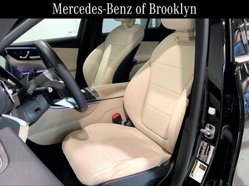 Certified 2025 Mercedes-Benz GLC 300 4MATIC image 7