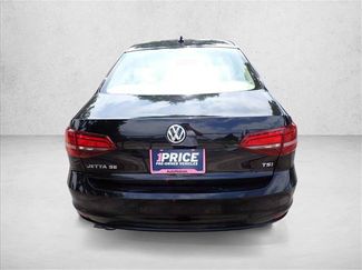Used 2017 Volkswagen Jetta SE FWD video 3