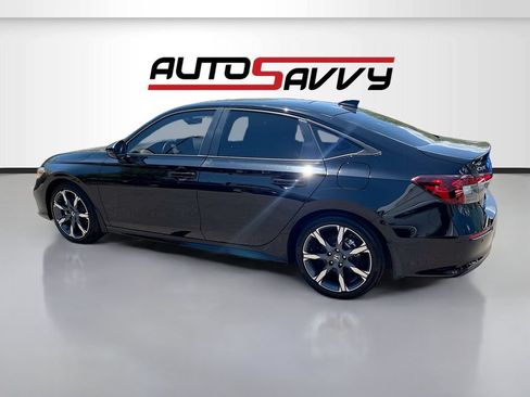 Used 2025 Honda Civic Sport Touring image 5