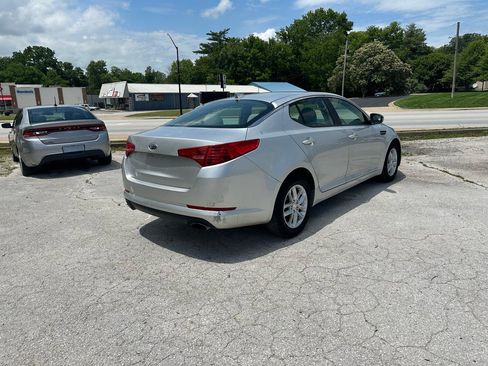 Used 2012 Kia Optima LX FWD image 5