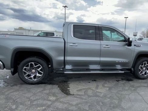 New 2026 GMC Sierra 1500 SLT w/ SLT Premium Plus Package AWD/4WD image 9