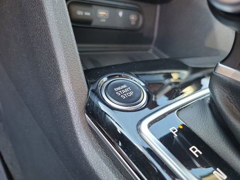 Used 2024 Kia Sportage SX image 28