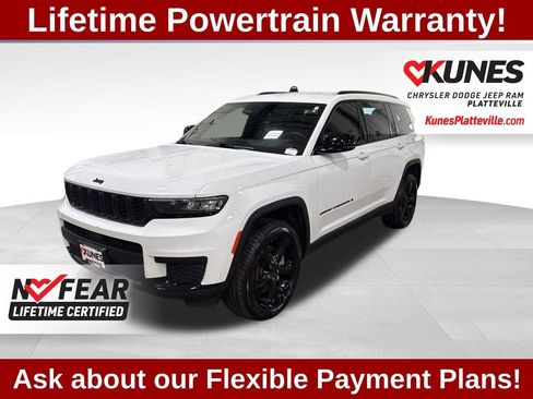 Used 2023 Jeep Grand Cherokee L Laredo image 5