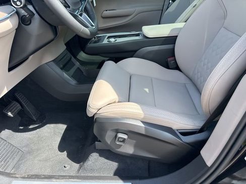 New 2025 Volvo EX90 Plus image 12