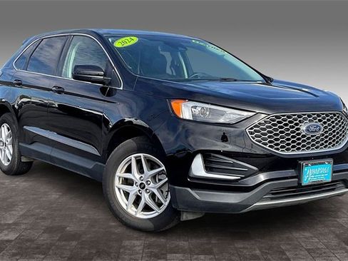 Used 2024 Ford Edge SEL image 11