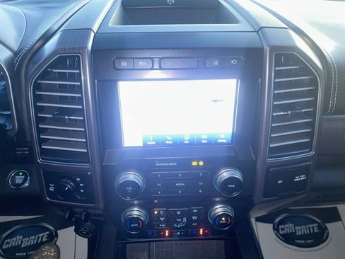 Used 2020 Ford F350 Limited image 24