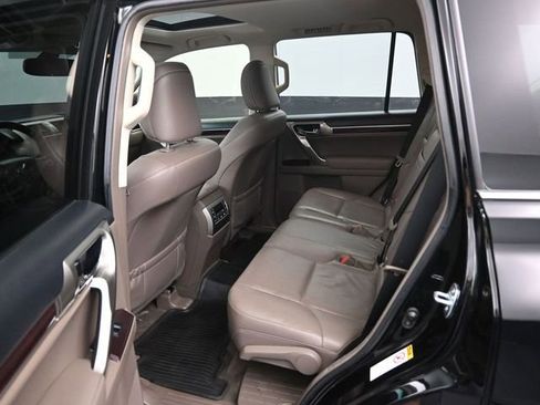 Used 2014 Lexus GX 460 w/ Premium Package AWD/4WD image 10