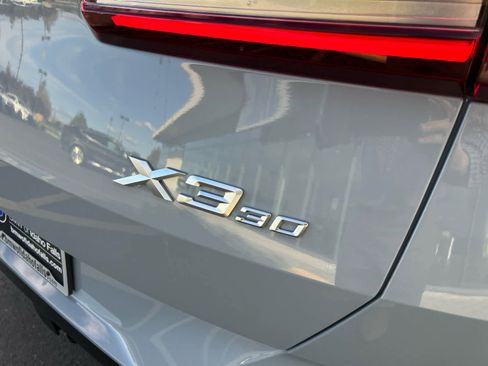 Used 2026 BMW X3 xDrive30 w/ Premium Package image 13