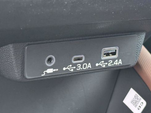 Used 2026 Subaru Forester Touring AWD/4WD image 13