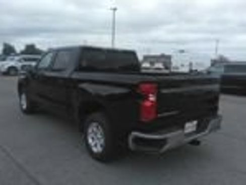 Used 2025 Chevrolet Silverado 1500 LT RWD image 4