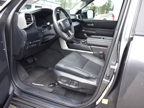 Used 2023 Toyota Tundra SR5 w/ SR5 Premium Package image 12