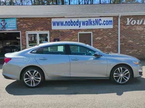 Used 2023 Chevrolet Malibu LT image 4