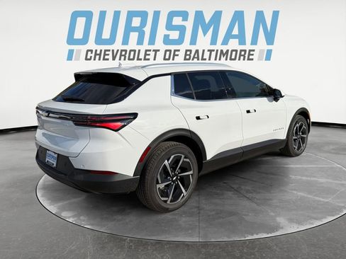 New 2026 Chevrolet Equinox EV LT image 6