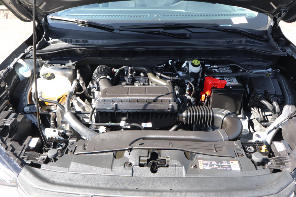 Used 2025 Ford Escape Active w/ Tech Pack #1 FWD image 11