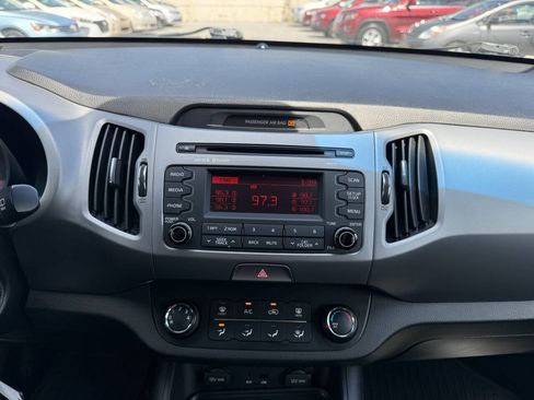 Used 2015 Kia Sportage LX FWD image 17