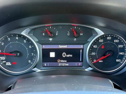 Certified 2024 GMC Terrain AT4 w/ Infotainment Package II image 14