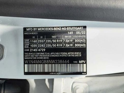 Used 2022 Mercedes-Benz GLB 250 image 40