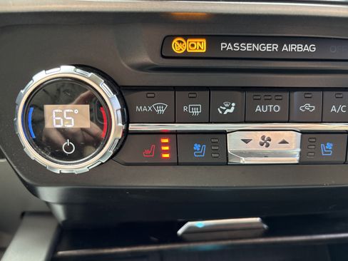 Used 2022 Ford F250 Lariat w/ Lariat Ultimate Package image 33