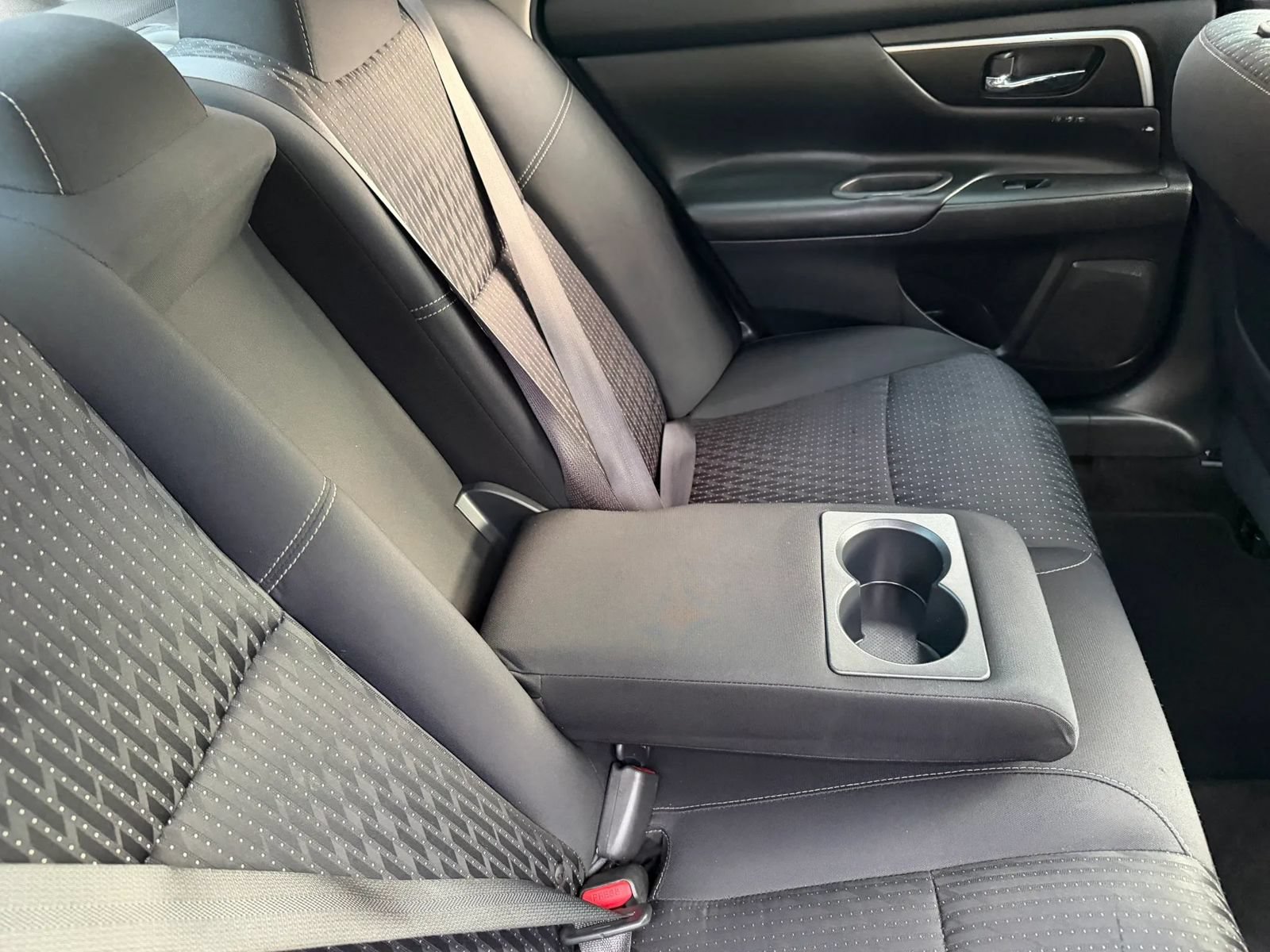 Used 2016 Nissan Altima 2.5 SV w/ Convenience Package FWD image 38