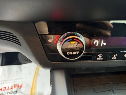 Used 2024 Mitsubishi Outlander SE AWD/4WD image 30