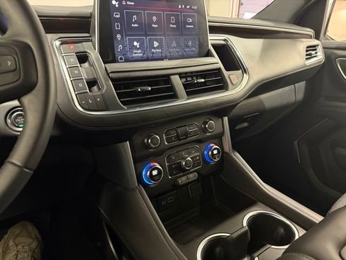 Certified 2024 GMC Yukon SLE w/ Gmc Pro Safety Plus Package image 19