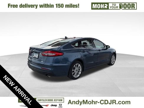 Used 2019 Ford Fusion SE image 7