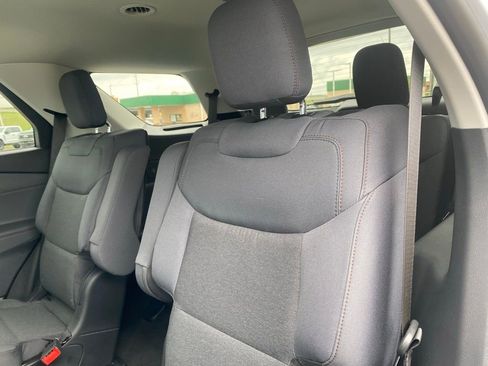 New 2026 Ford Explorer Active RWD image 28