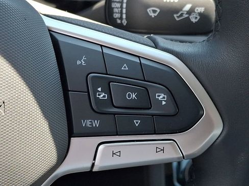 Used 2024 Volkswagen Jetta SE FWD image 24