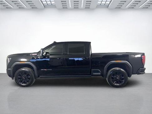 Used 2025 GMC Sierra 3500 AT4 w/ AT4 Premium Plus Package AWD/4WD image 6