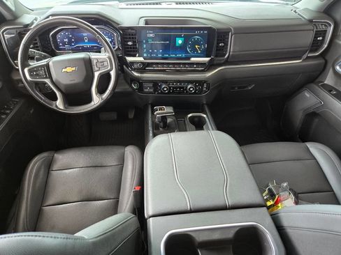 Used 2023 Chevrolet Silverado 1500 LTZ w/ LTZ Convenience Package II AWD/4WD image 14