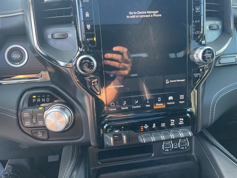 Certified 2024 RAM 1500 Limited image 29