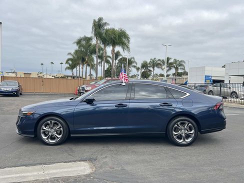 Used 2024 Honda Accord EX image 2