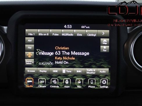 Used 2023 Jeep Gladiator Rubicon w/ Cold Weather Group image 29