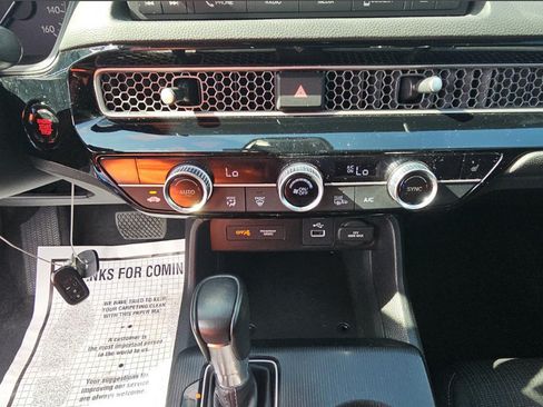Used 2023 Honda Civic EX image 12