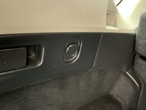 Used 2021 Nissan Rogue SL image 28