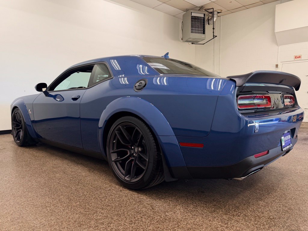 Used 2022 Dodge Challenger R/T Scat Pack RWD image 3