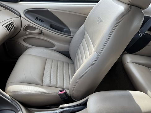 Used 2002 Ford Mustang GT image 15